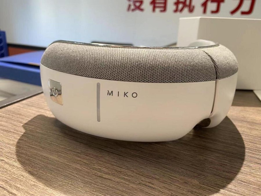Kaisum eye massager built for Miko, white housing with the MIKO wordmark on the bezel